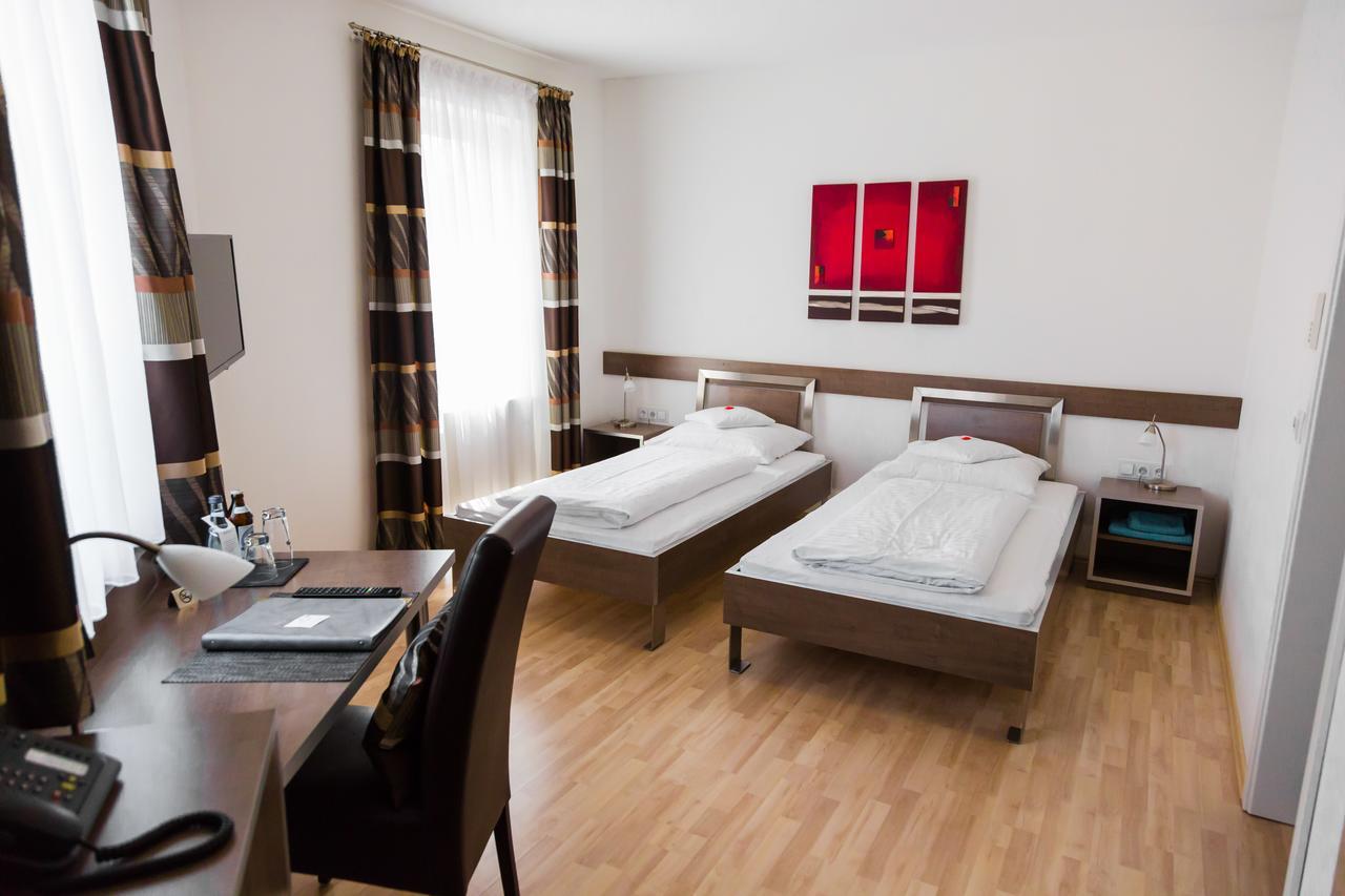 Aparthotel Othello Дінґольфінґ Екстер'єр фото